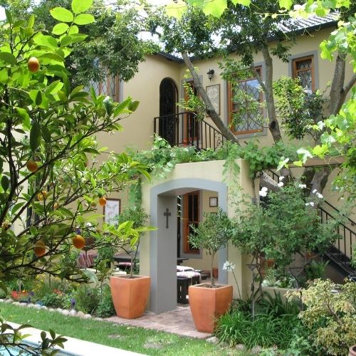 10 Alexander B&B