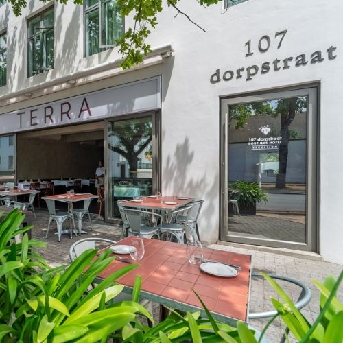 107 Dorpstraat Boutique Hotel